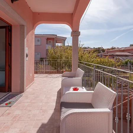 Domo Davide Guest house San Teodoro (Sardinia)